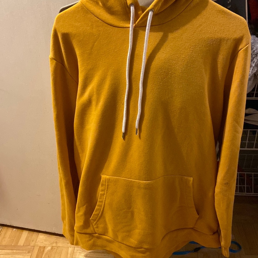 ✅forever 21 hoddie like a yellowish orange
